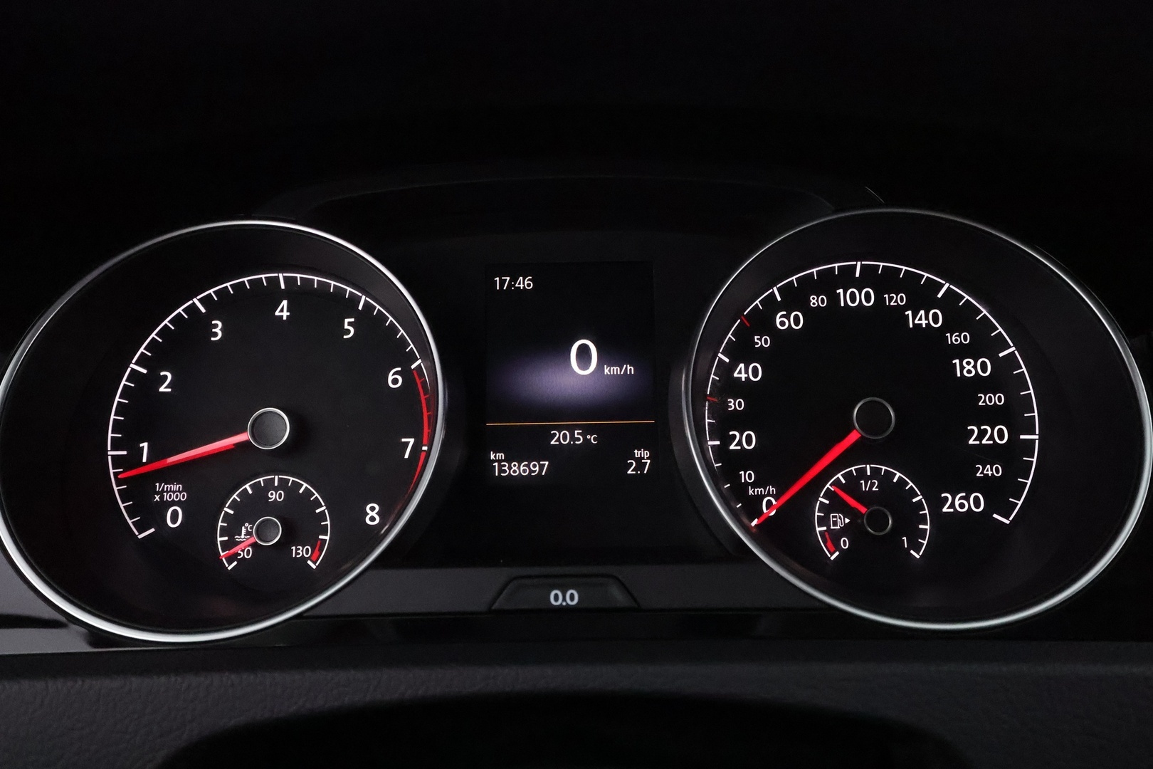 VOLKSWAGEN Golf 2014