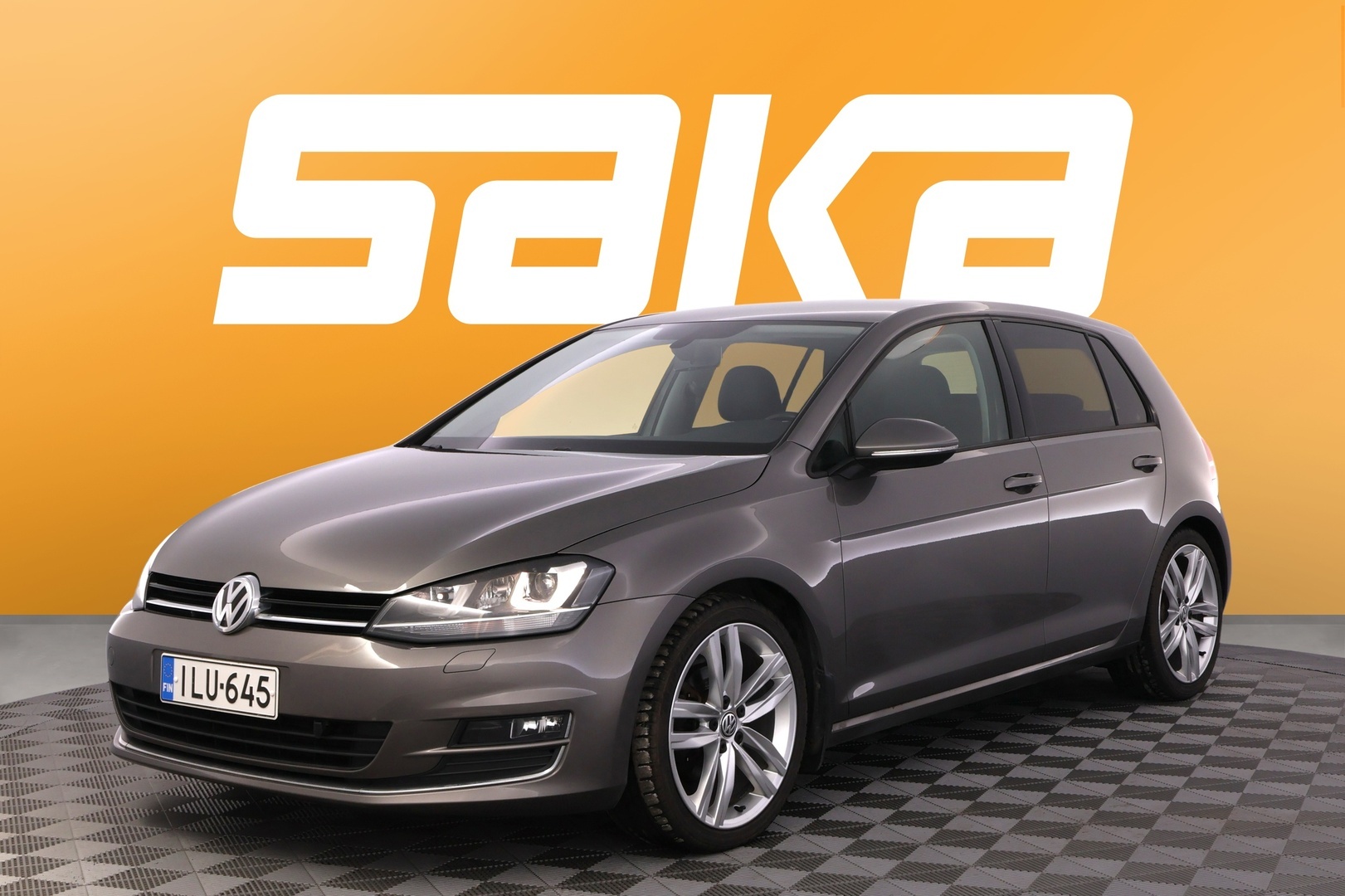 VOLKSWAGEN Golf 2014