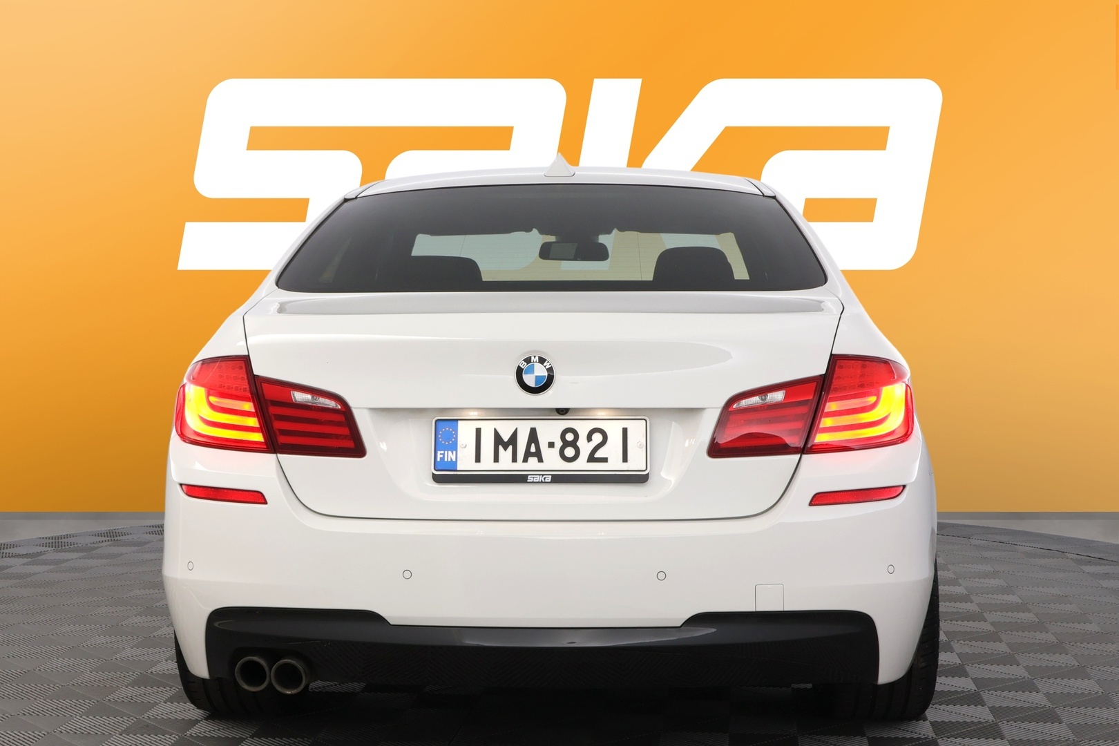 BMW 530 2011