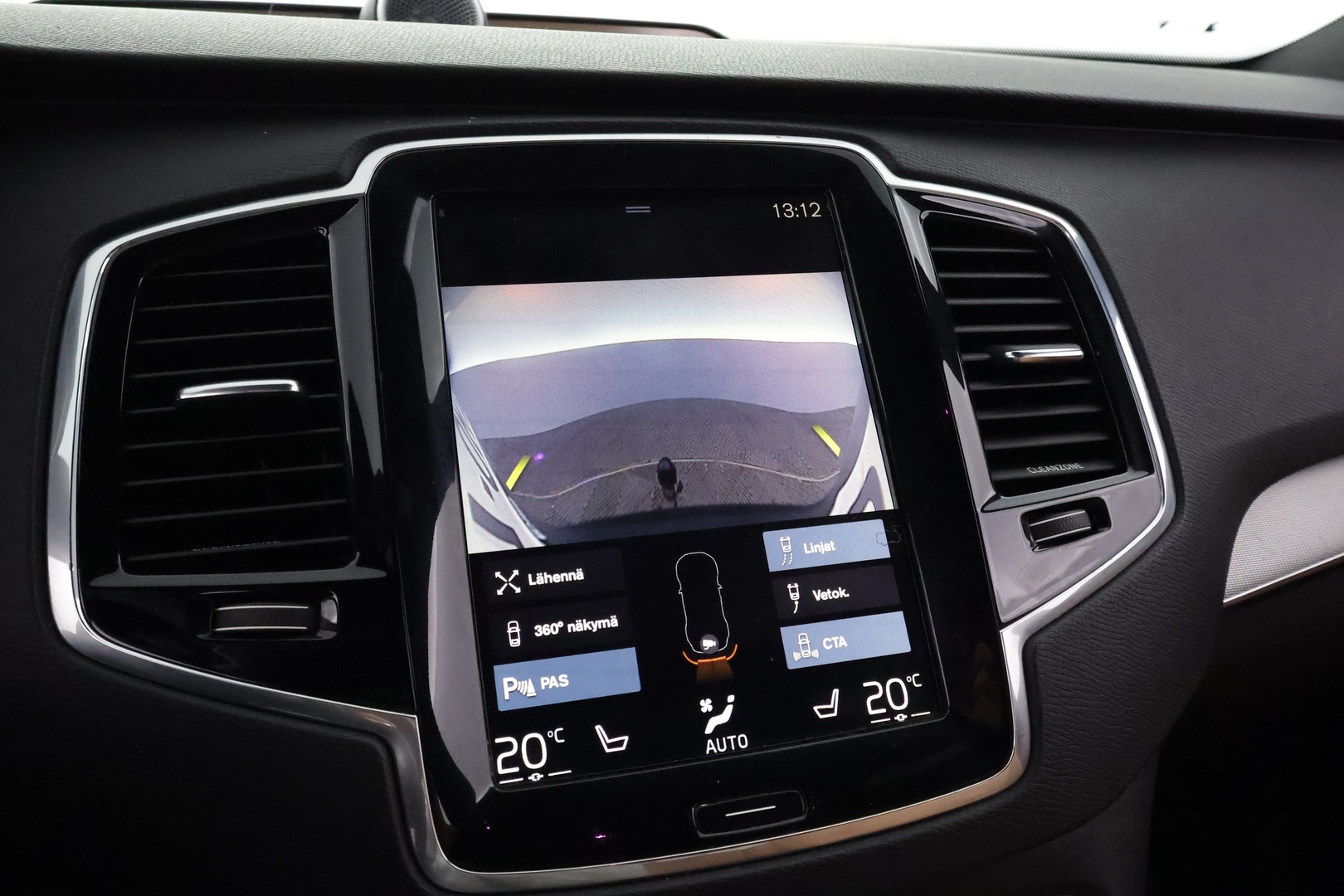 VOLVO XC90 2016