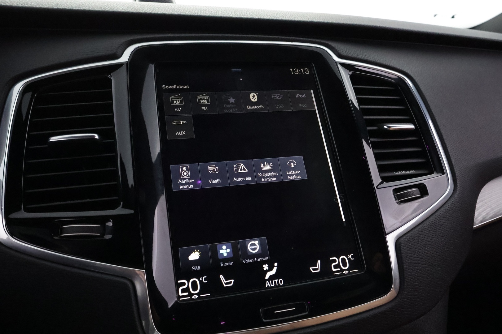 VOLVO XC90 2016