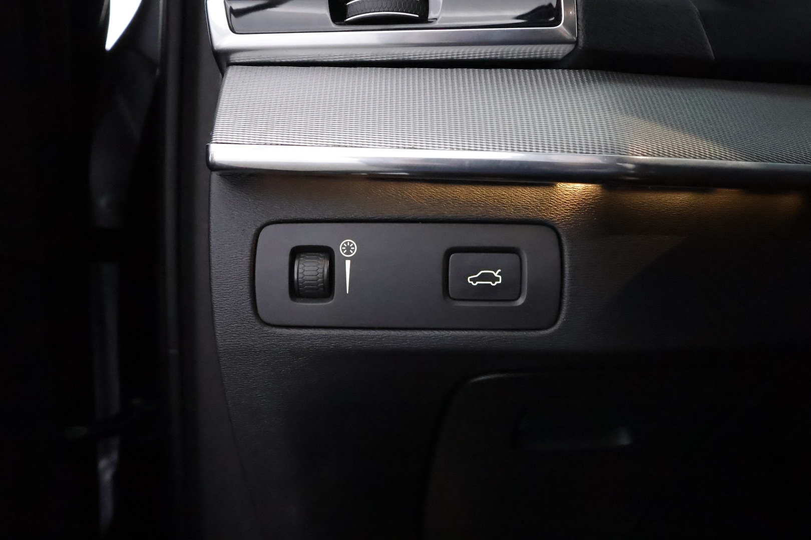 VOLVO XC90 2016