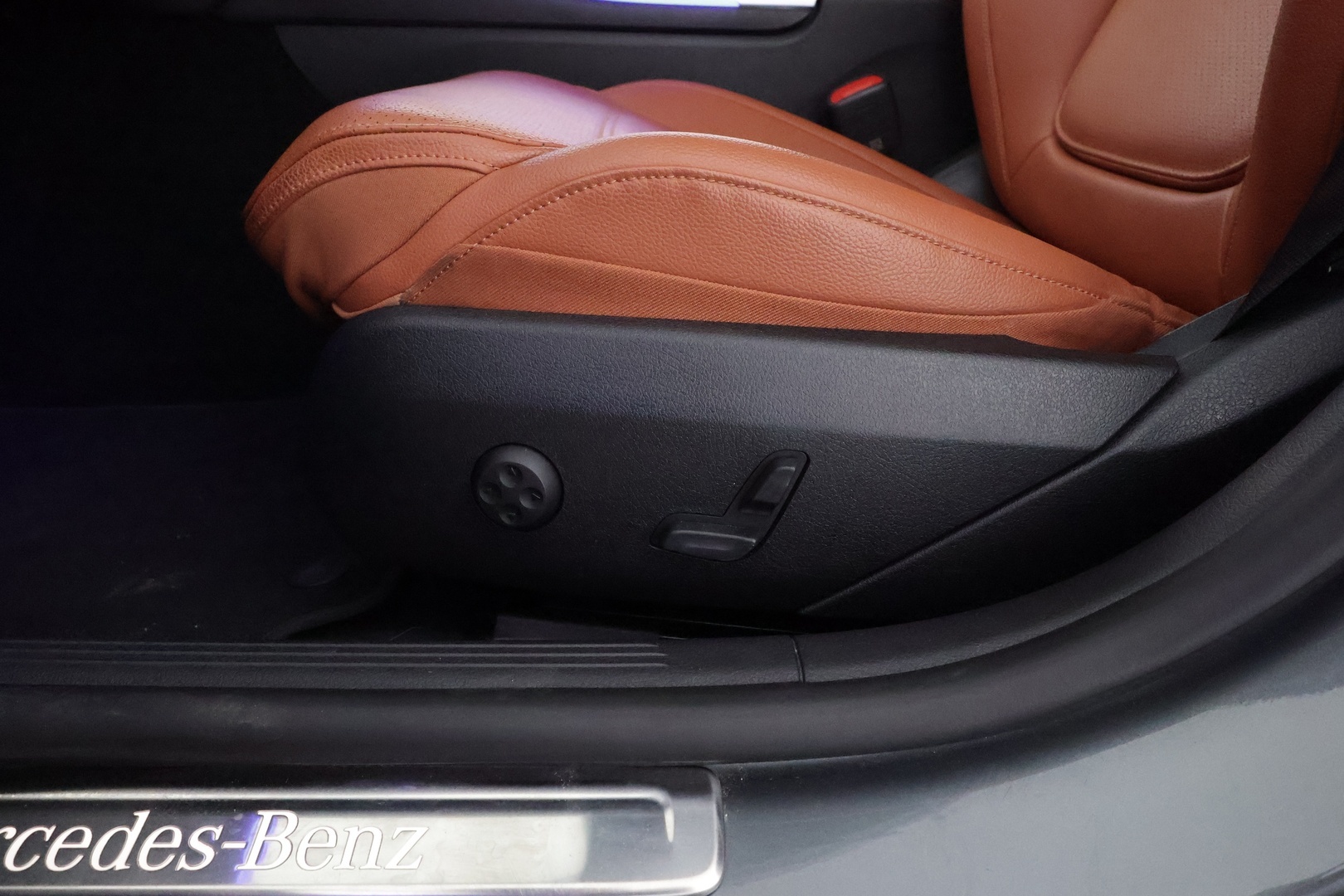 MERCEDES-BENZ C 2022