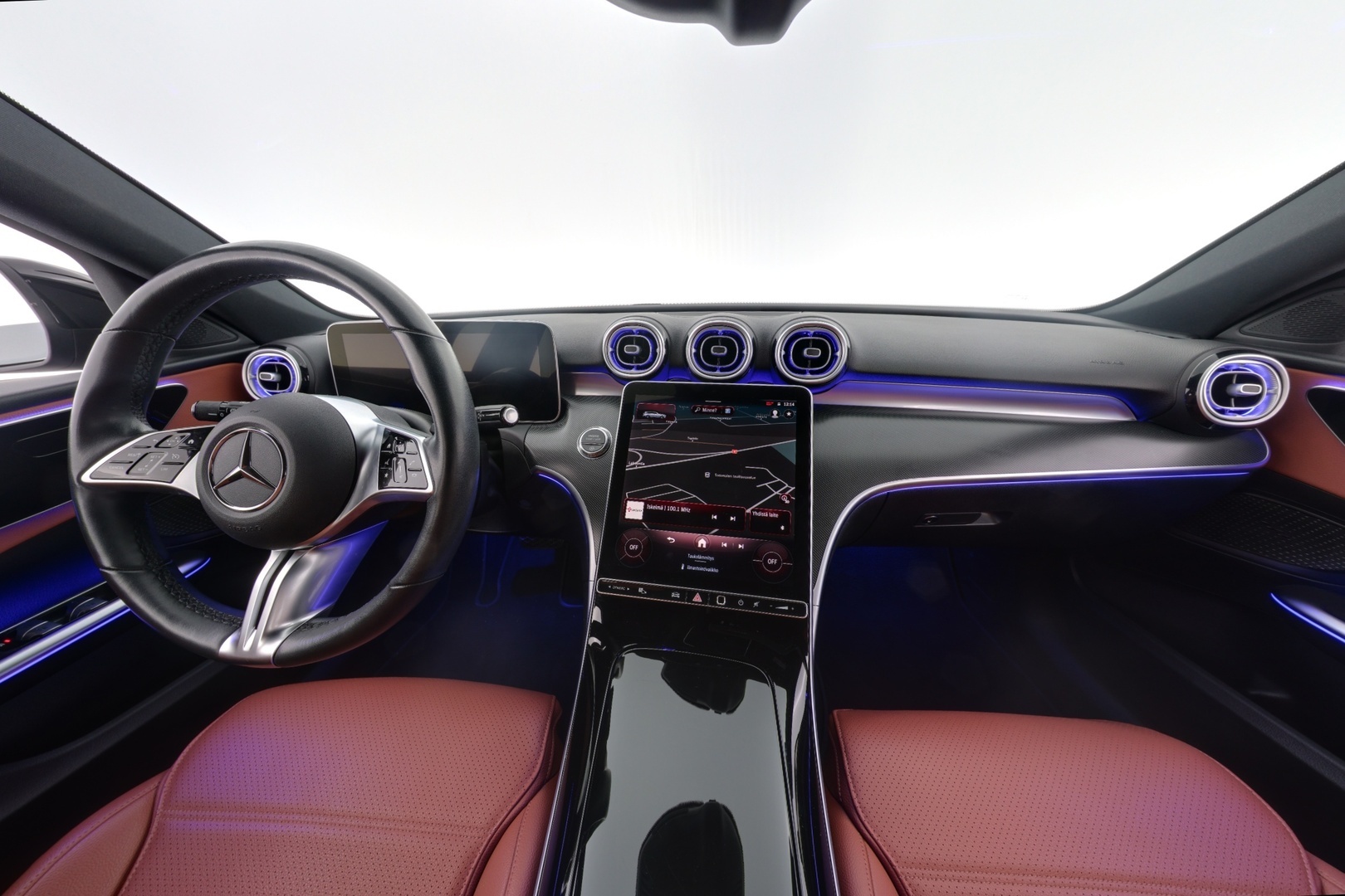 MERCEDES-BENZ C 2022