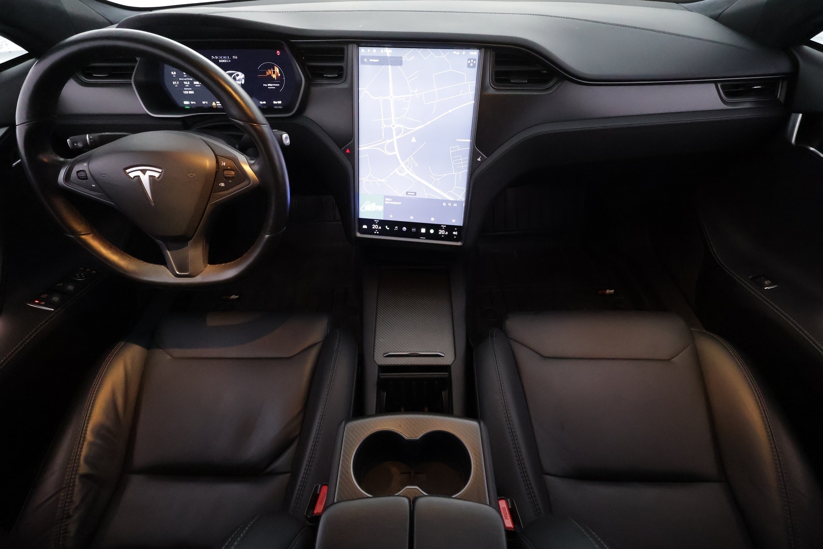 TESLA Model S 2018