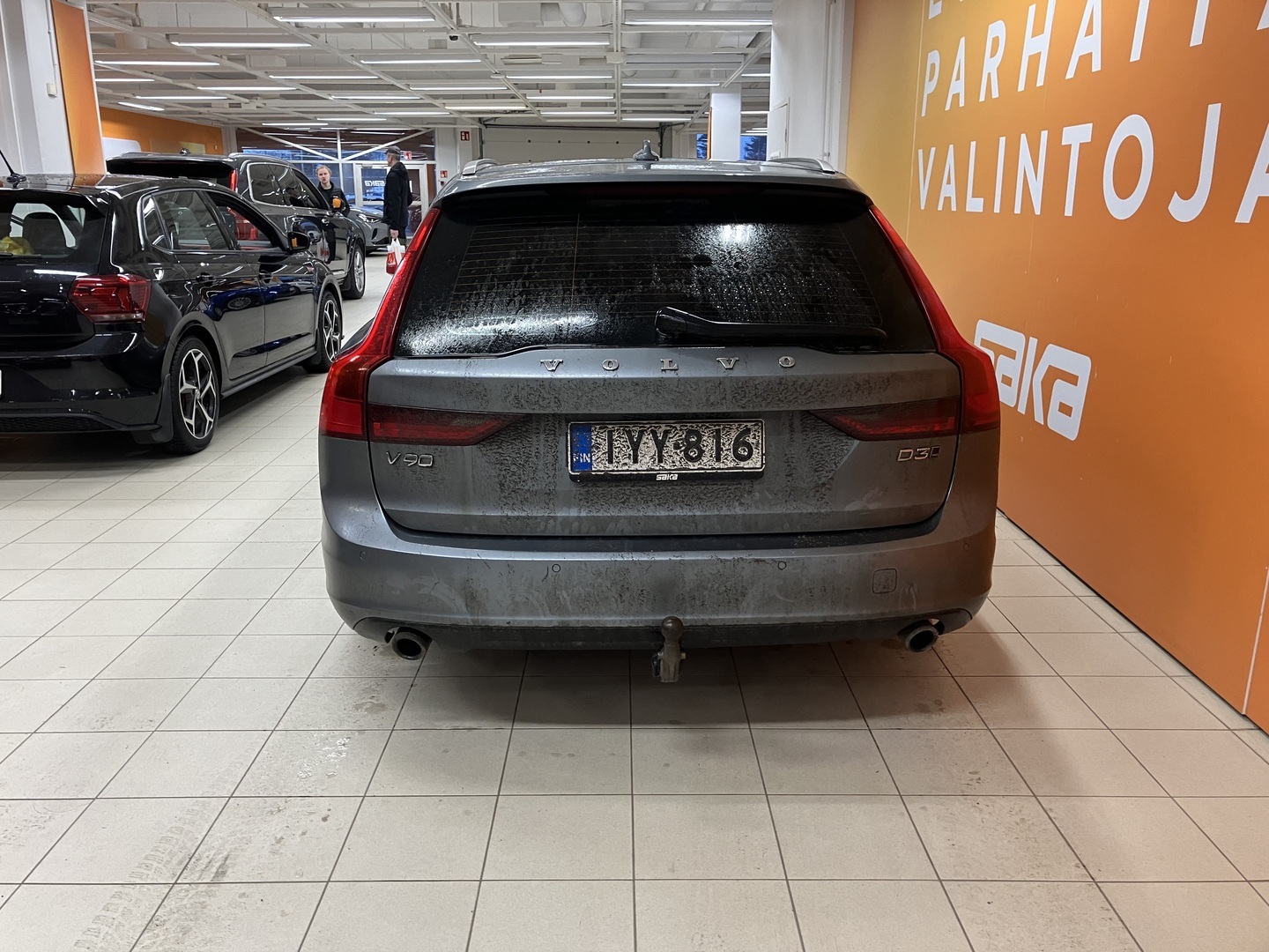 VOLVO V90 2019