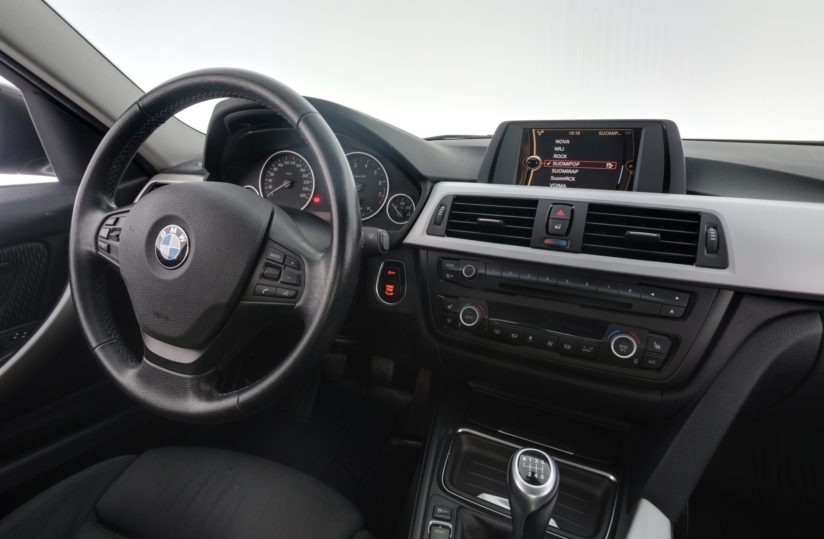 BMW 320 2012