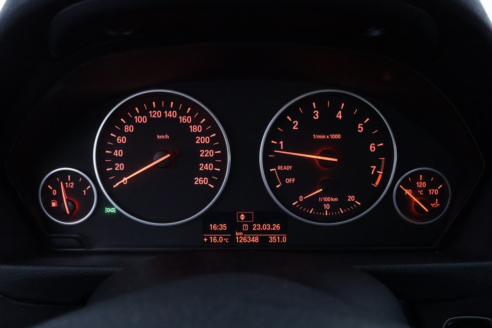 BMW 320 2012