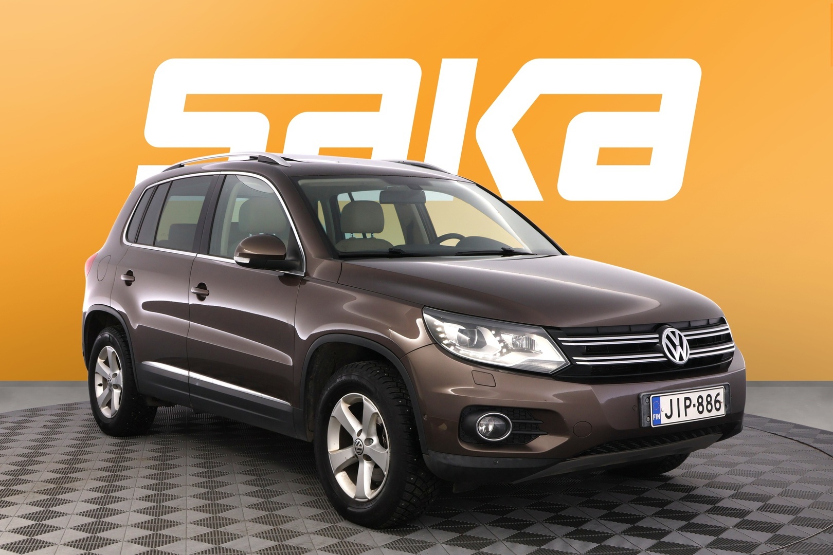VOLKSWAGEN Tiguan 2012