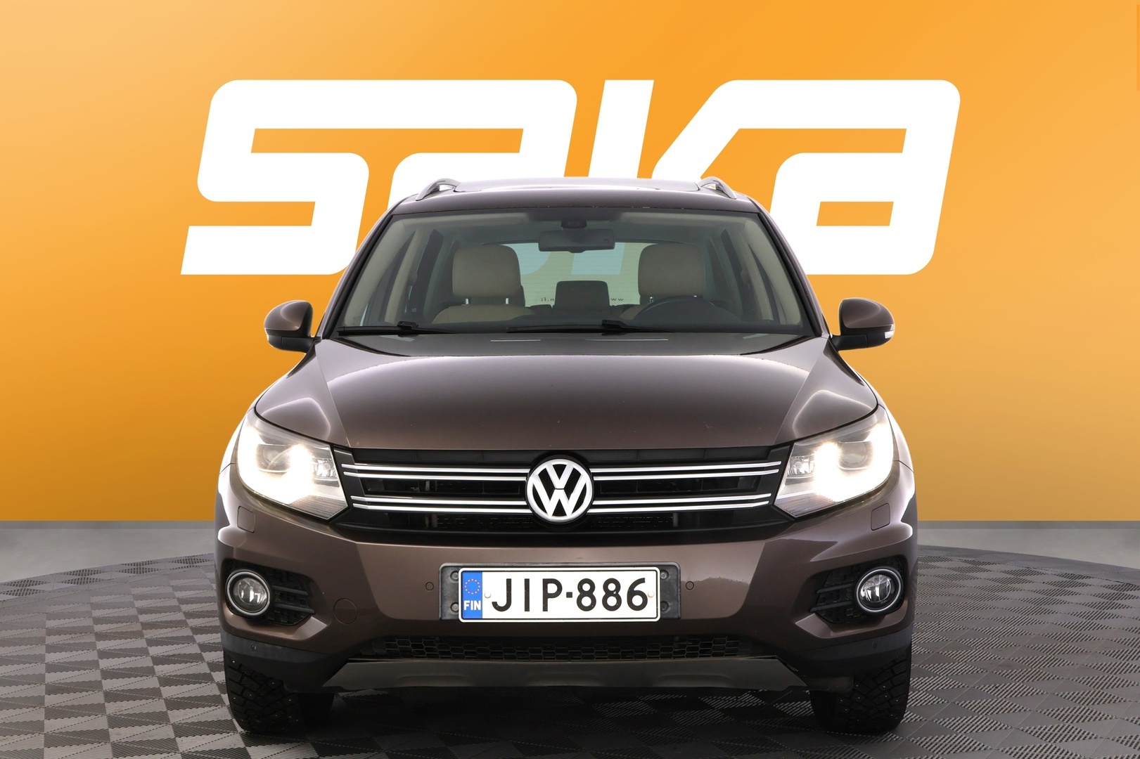 VOLKSWAGEN Tiguan 2012