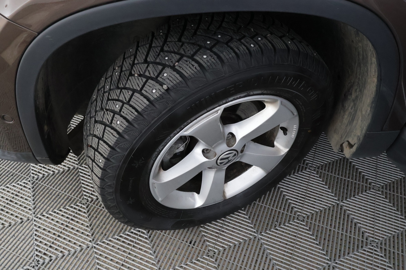 VOLKSWAGEN Tiguan 2012