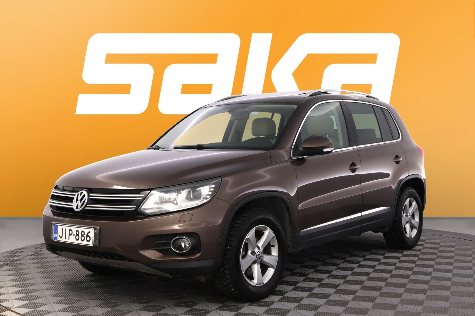 VOLKSWAGEN Tiguan 2012