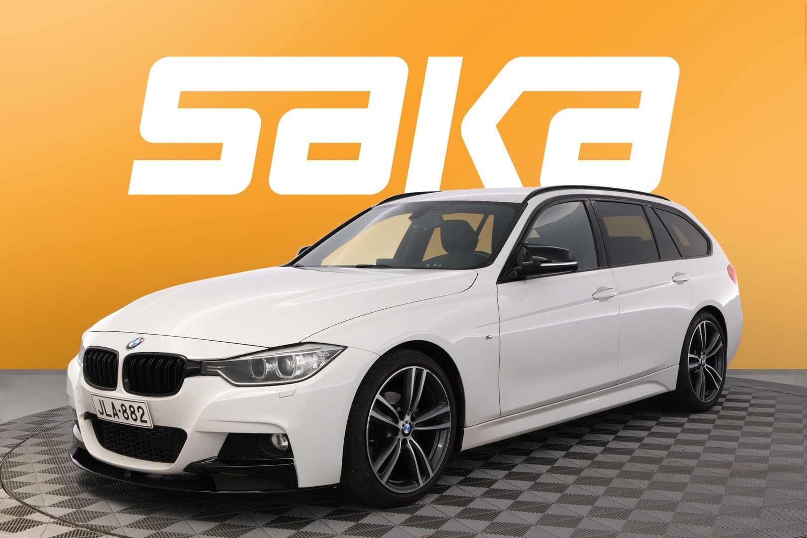 BMW 318 2015
