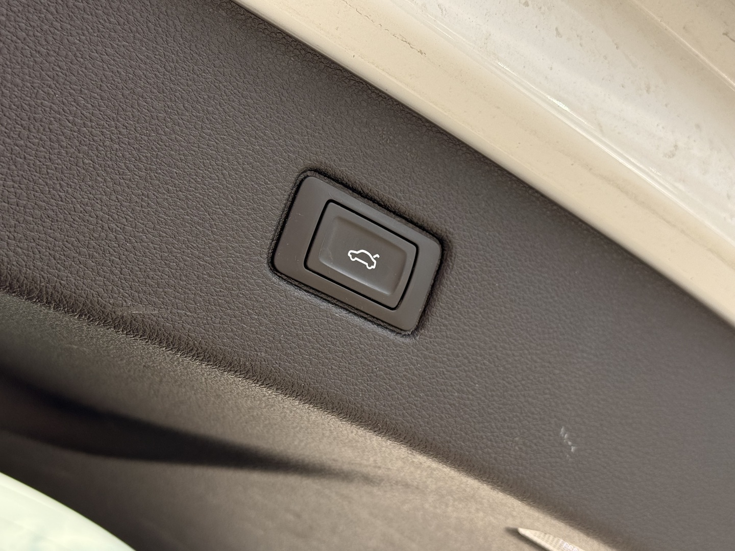 AUDI Q7 2021