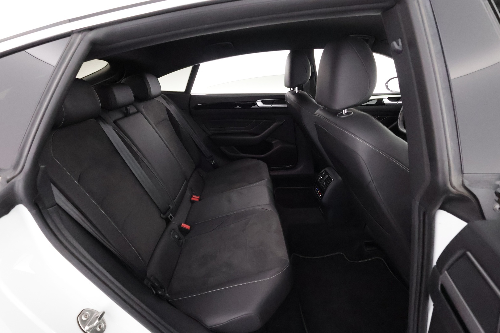 VOLKSWAGEN Arteon 2022