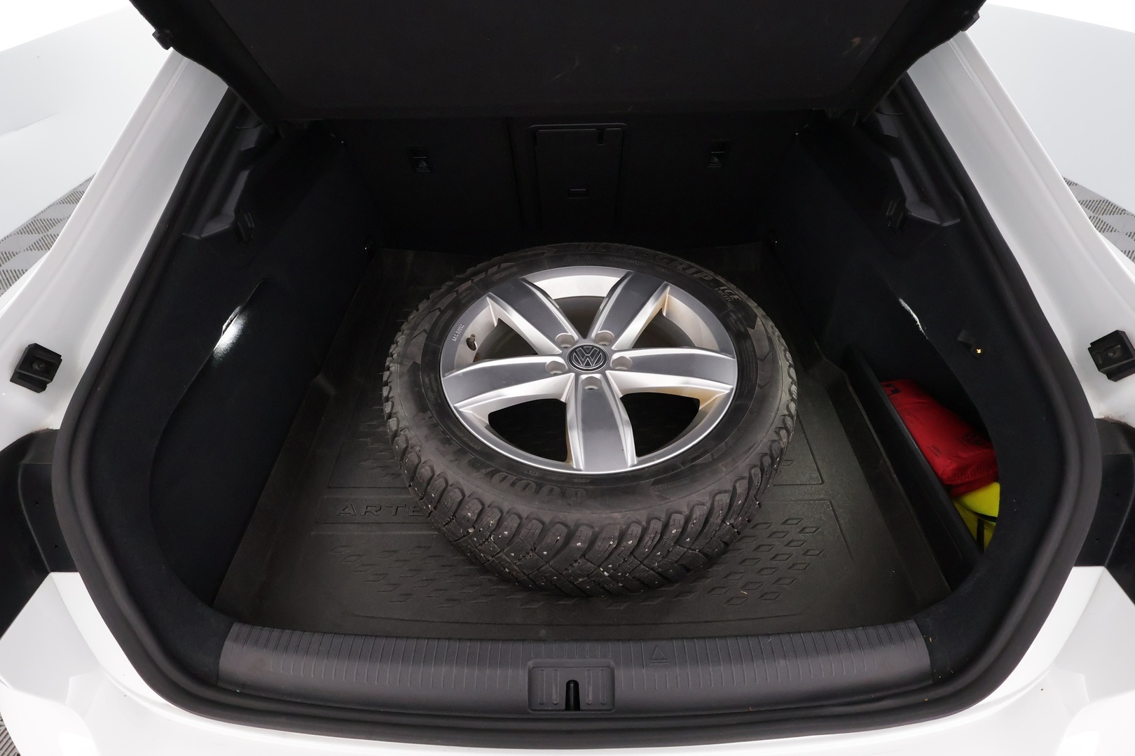 VOLKSWAGEN Arteon 2022