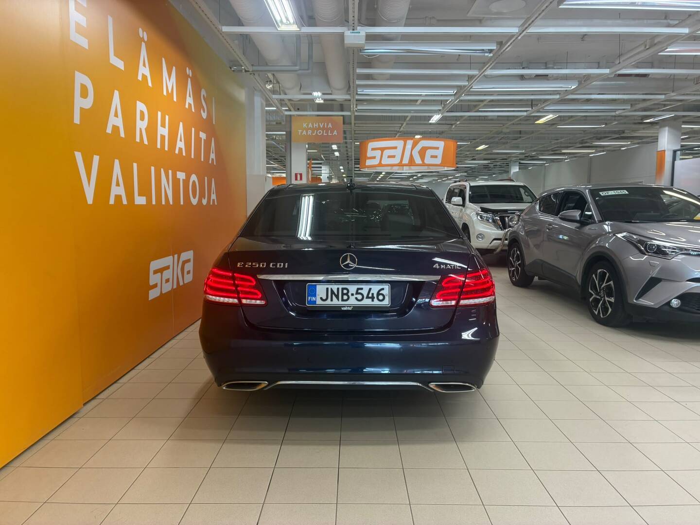 MERCEDES-BENZ E 2014