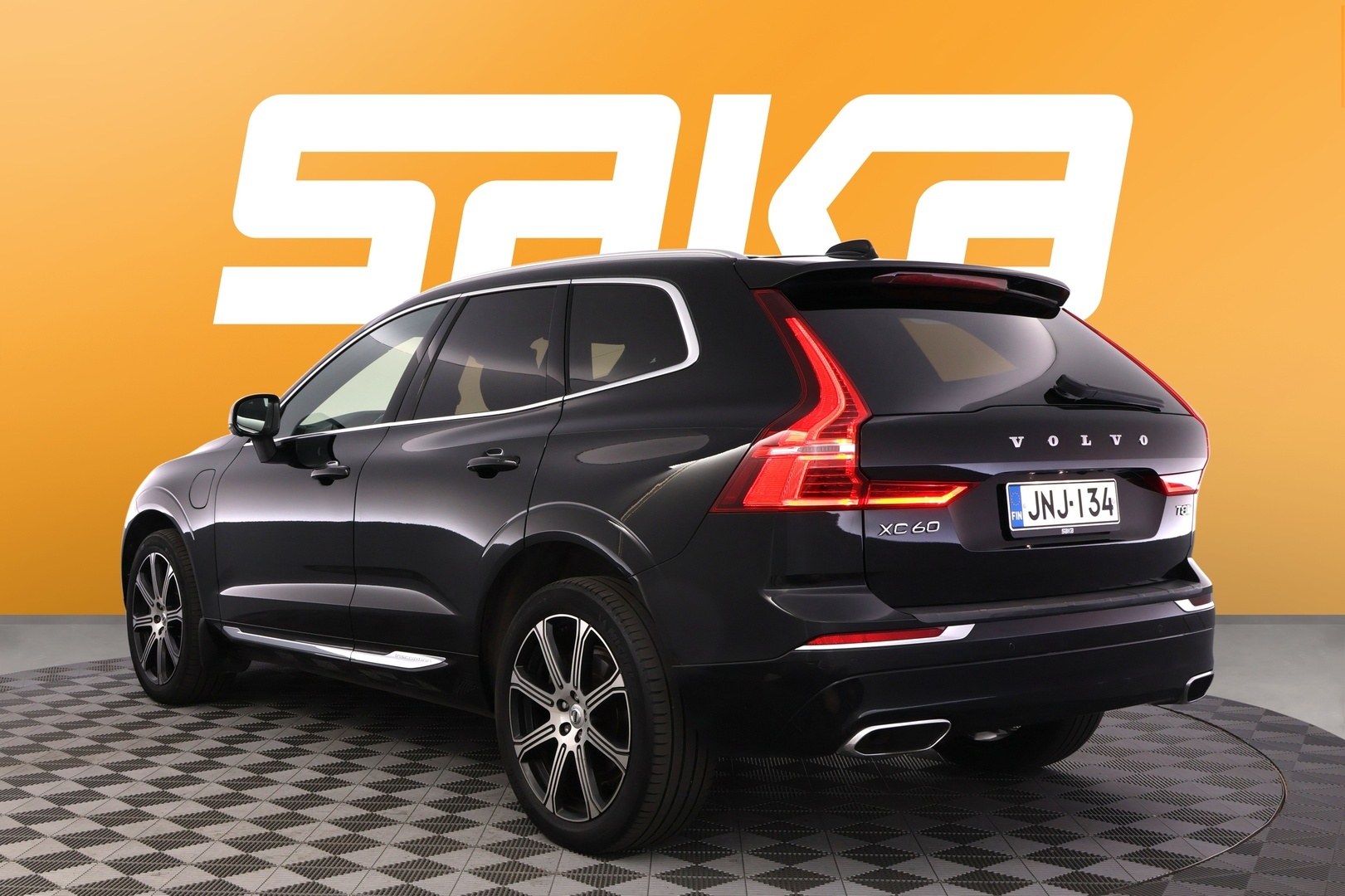 VOLVO XC60 2020