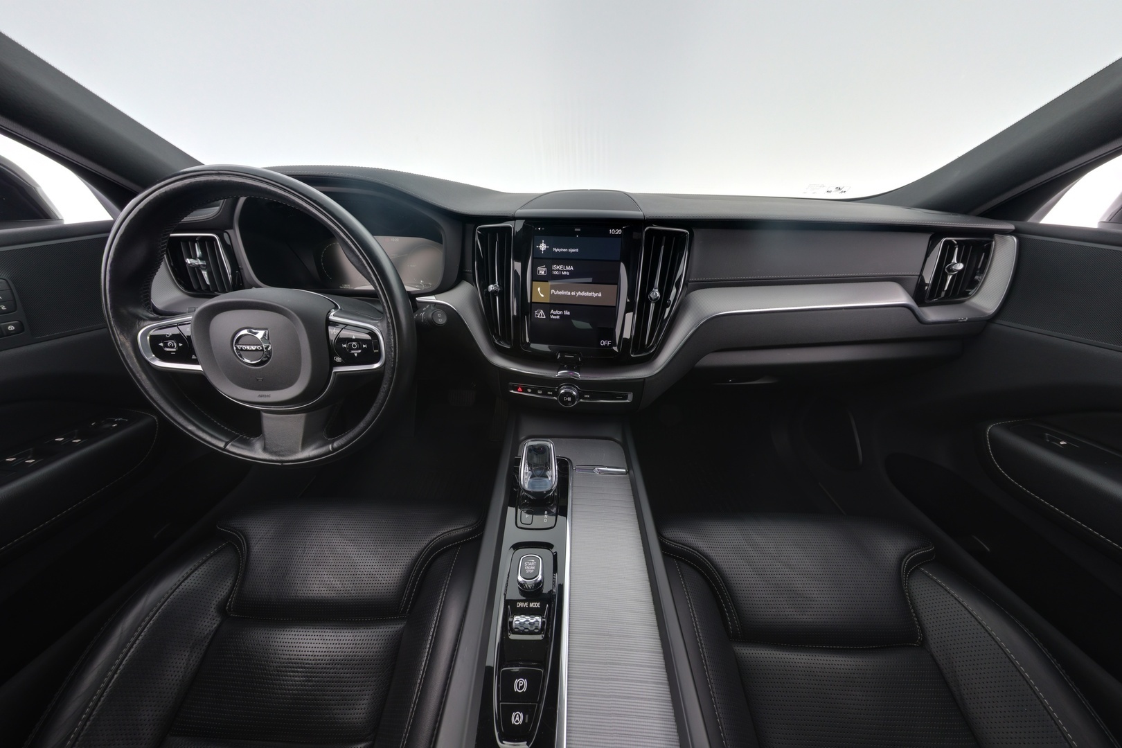 VOLVO XC60 2020
