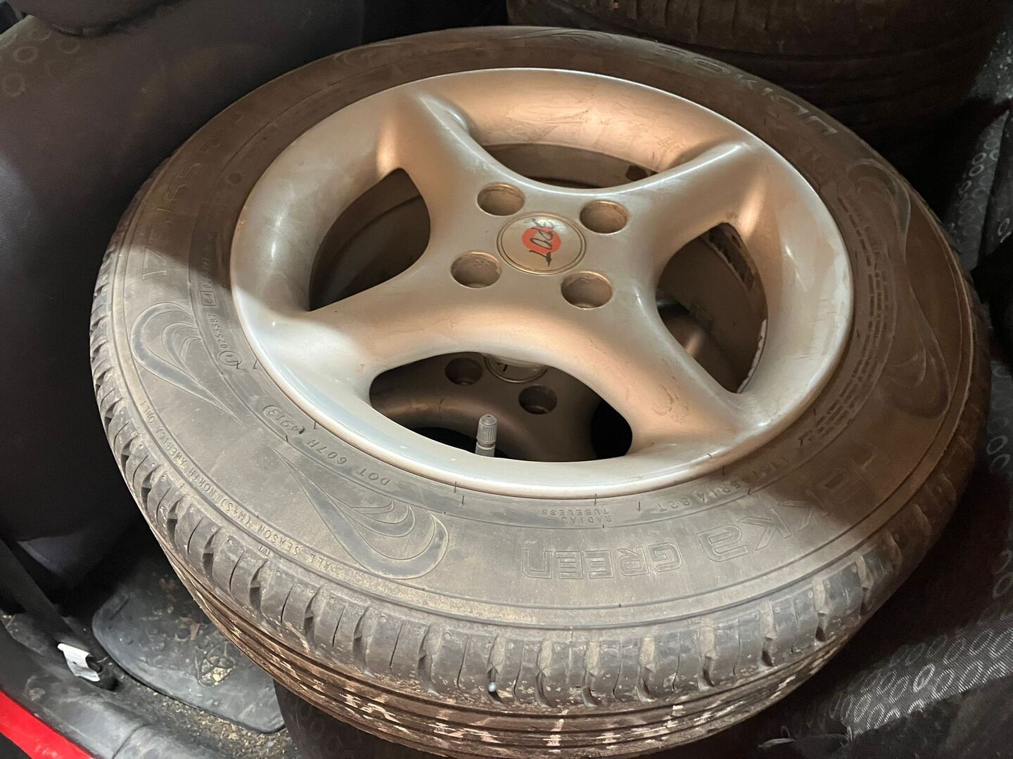 TOYOTA Yaris 2004