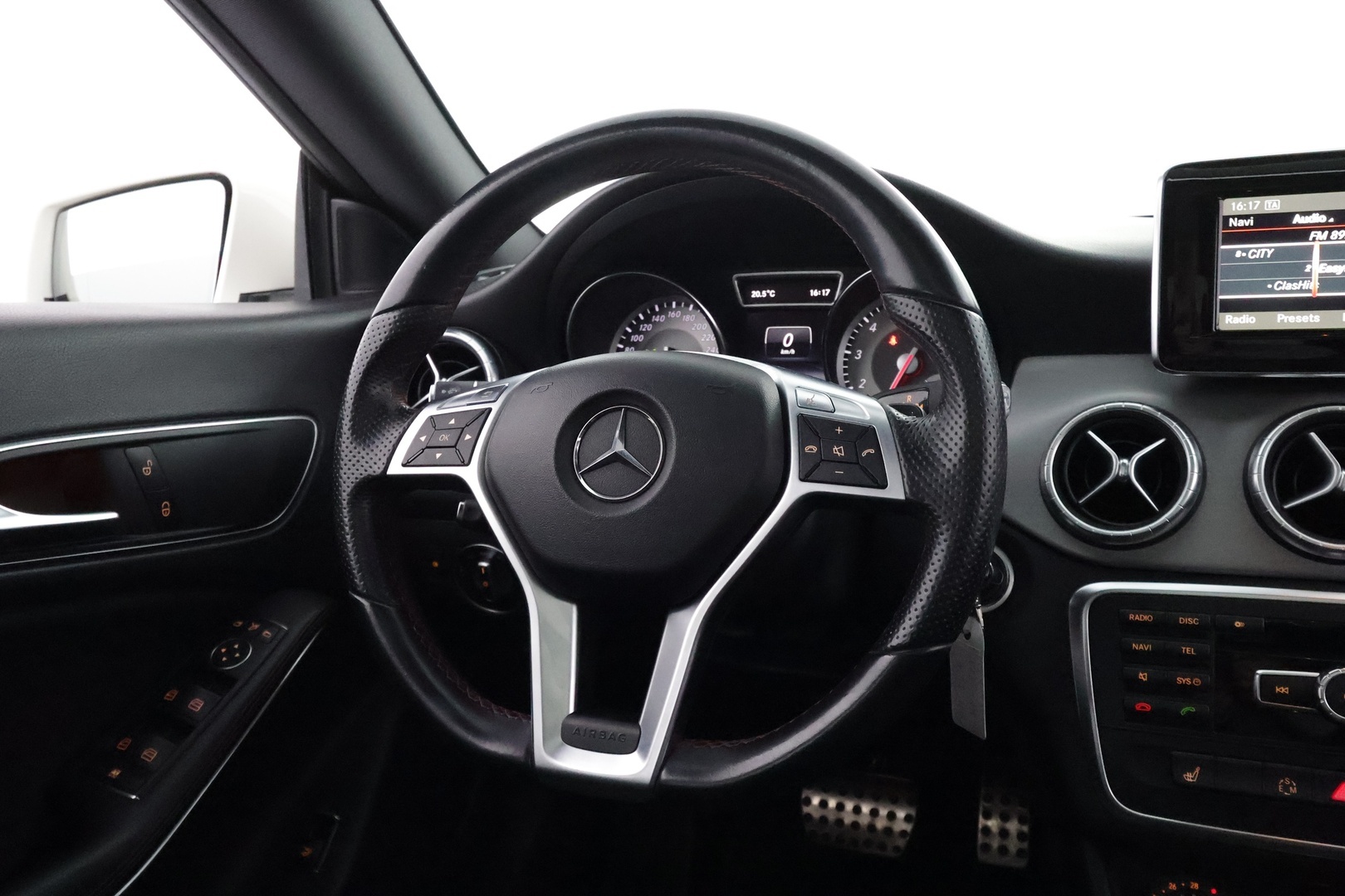 MERCEDES-BENZ CLA 2013