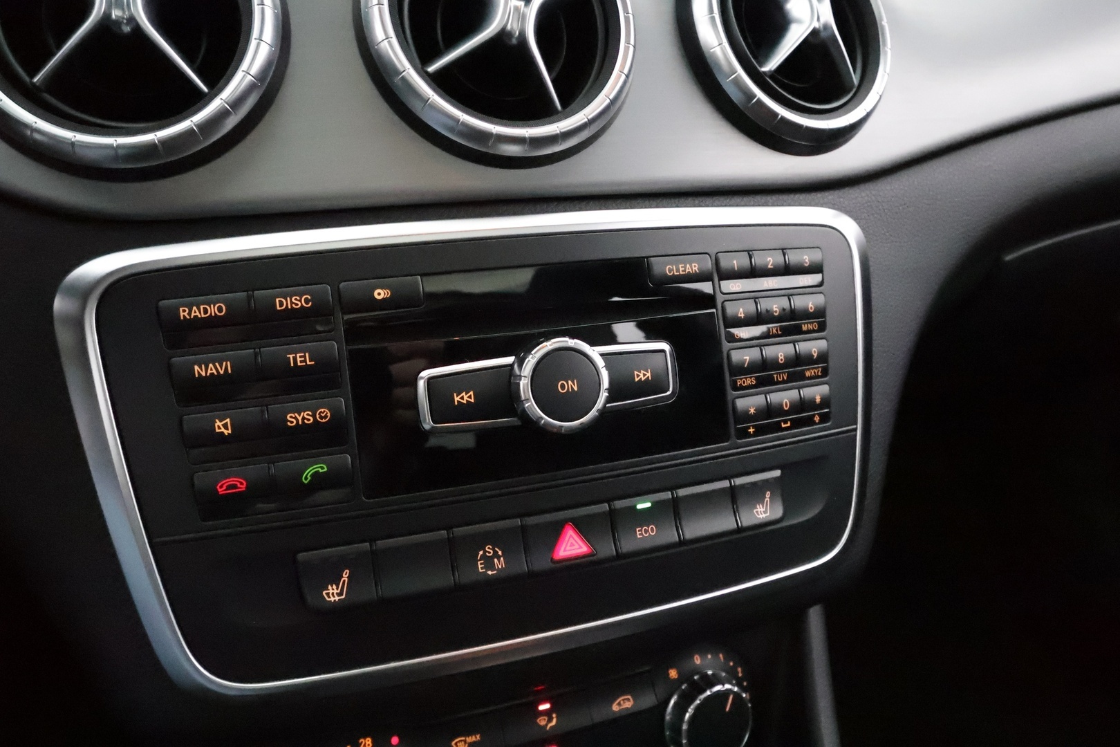 MERCEDES-BENZ CLA 2013