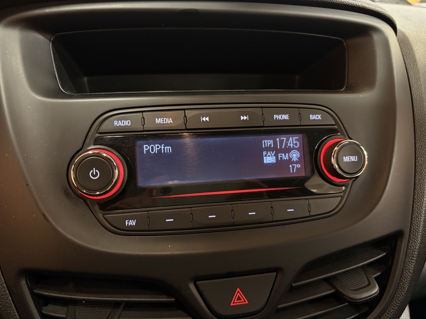 OPEL KARL 2016