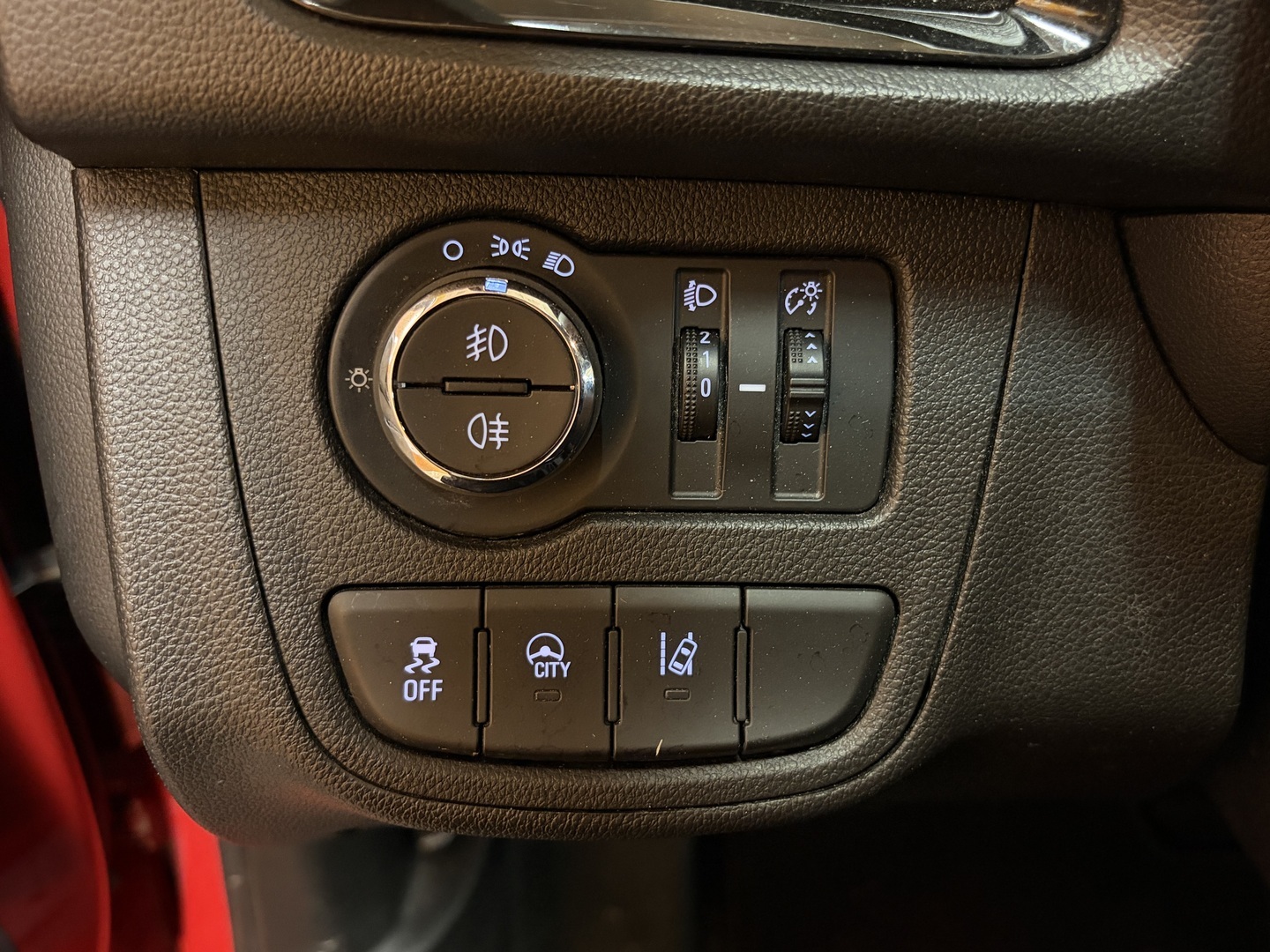 OPEL KARL 2016