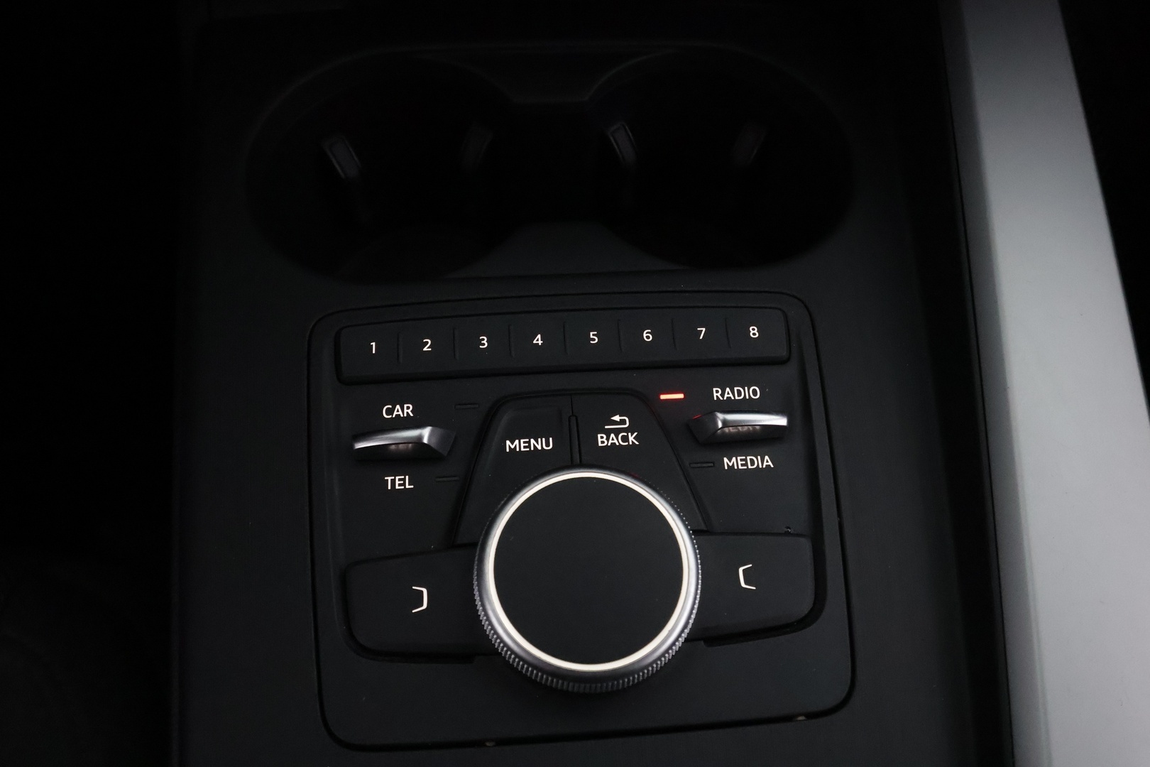 AUDI A4 2016