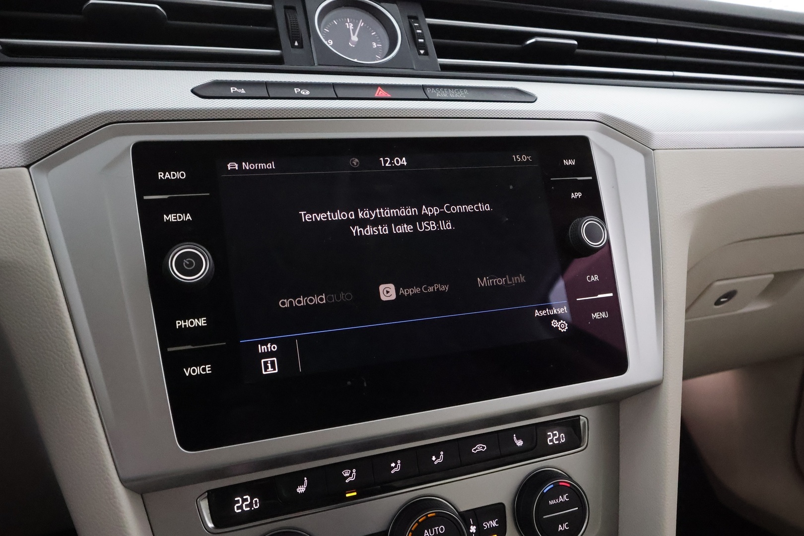 VOLKSWAGEN Passat 2019