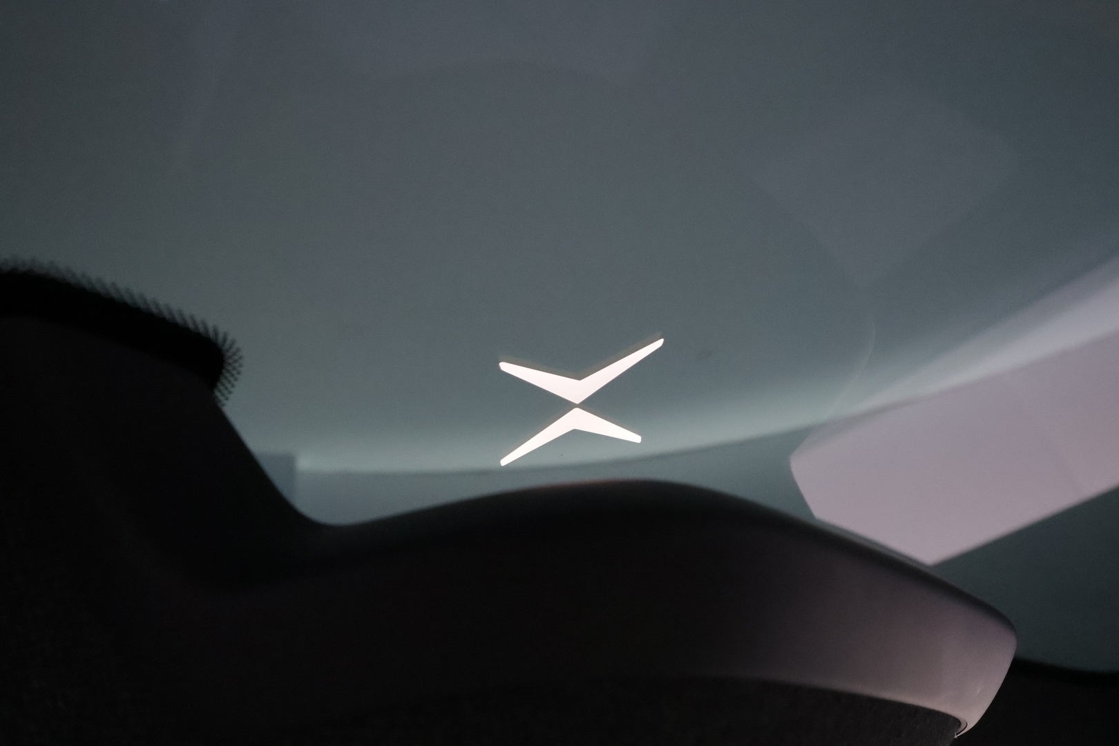 POLESTAR 2 2024