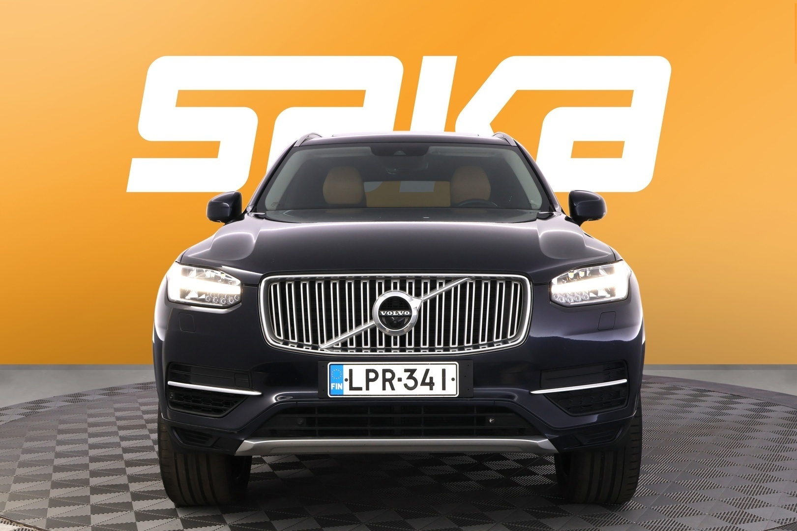 VOLVO XC90 2016