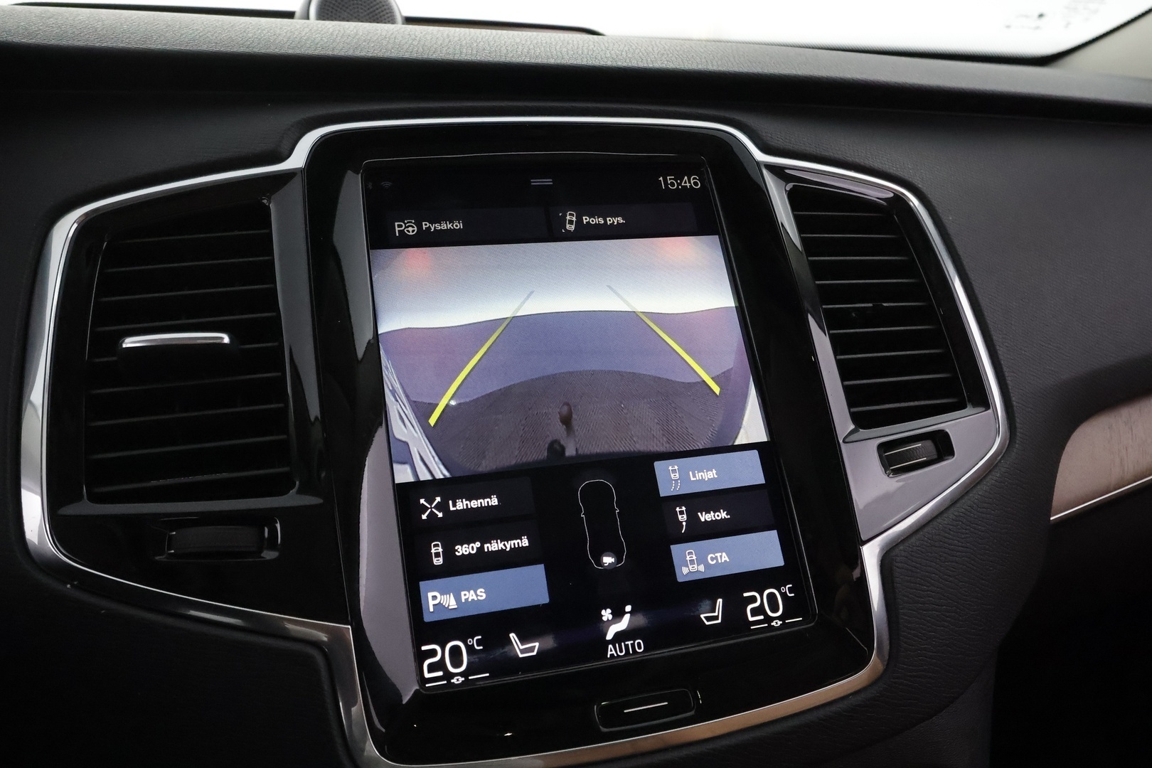 VOLVO XC90 2016