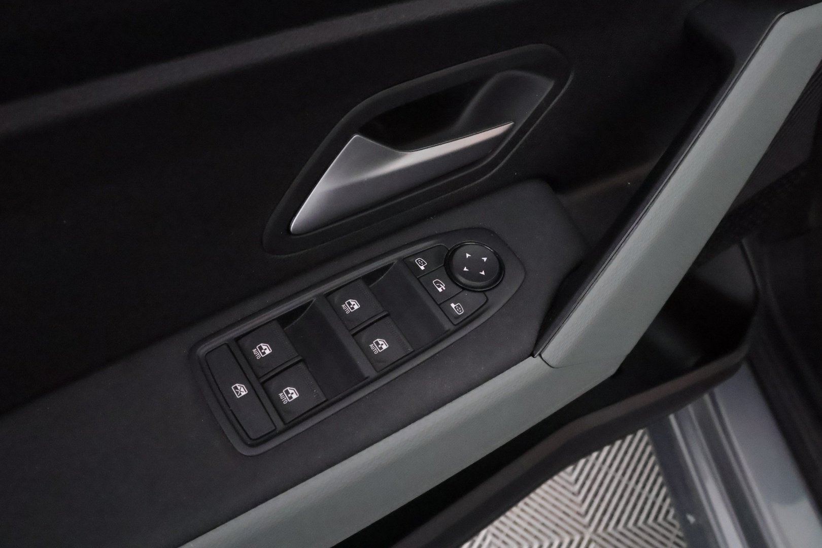 DACIA Duster 2024