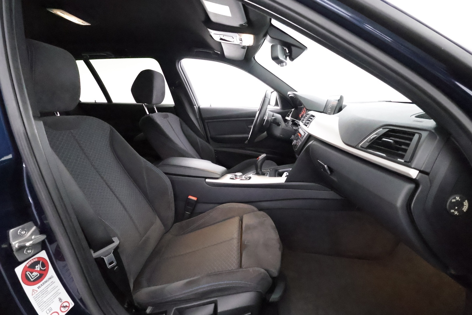 BMW 330 2013