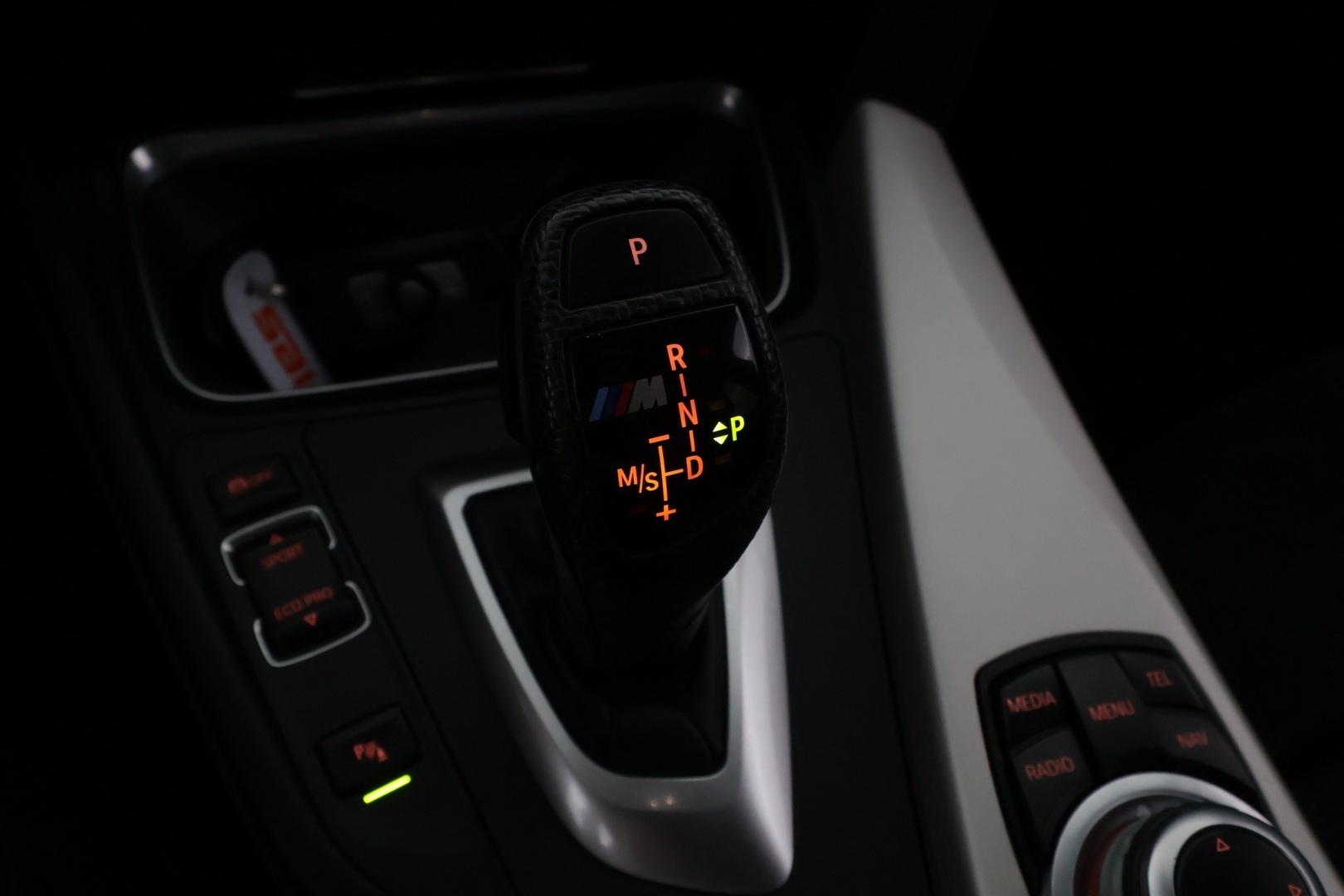 BMW 330 2013
