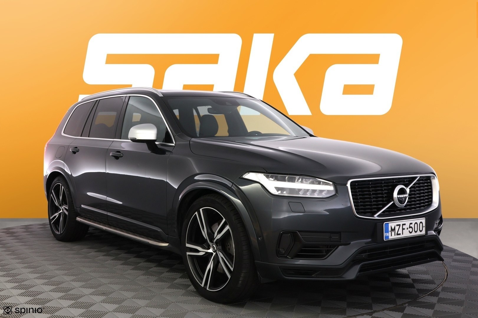 VOLVO XC90 2019