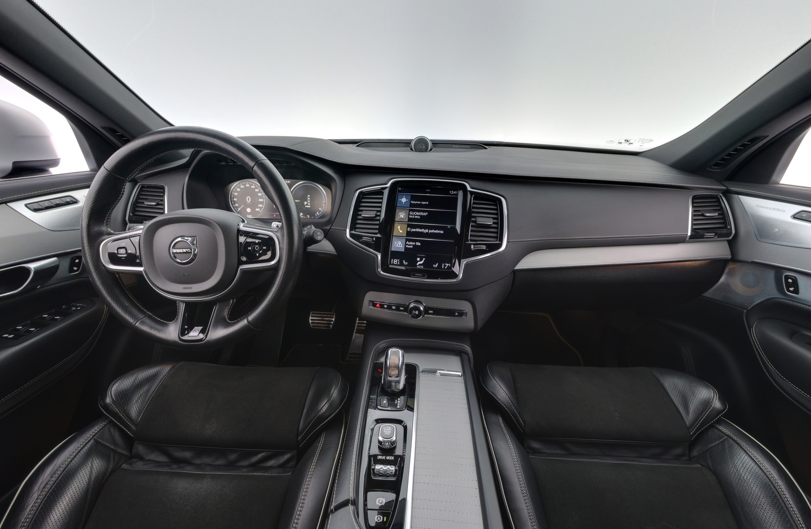 VOLVO XC90 2019