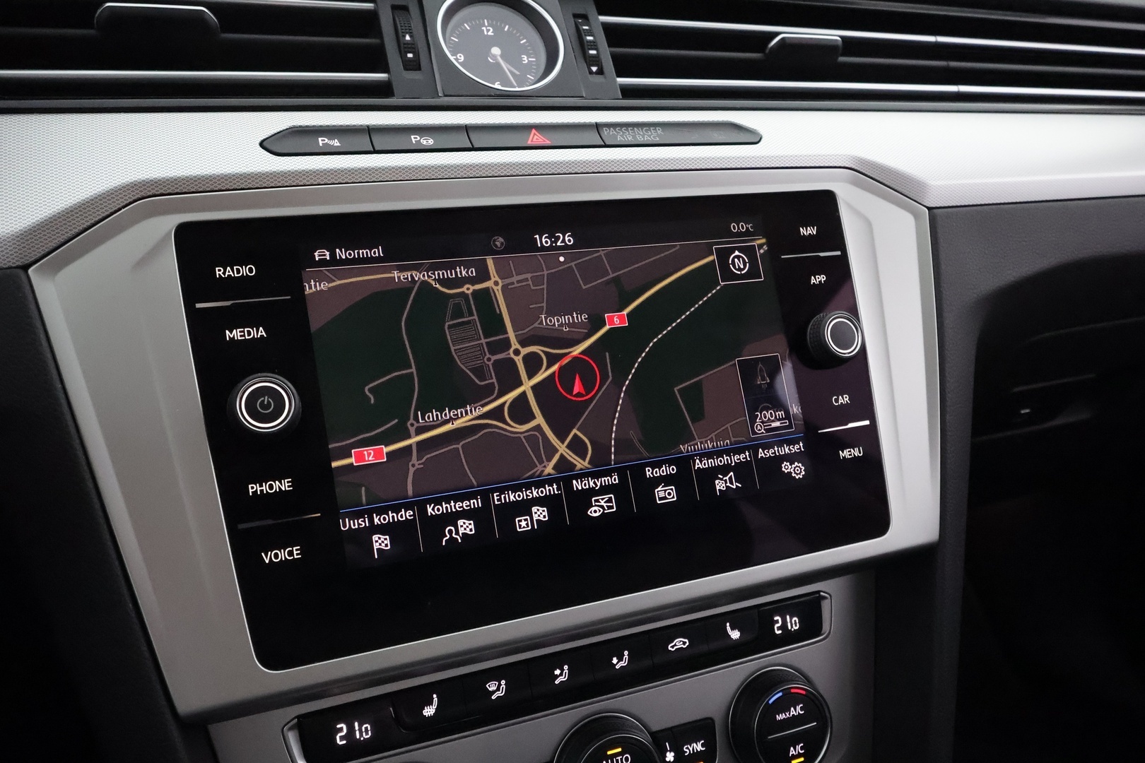 VOLKSWAGEN Passat 2019