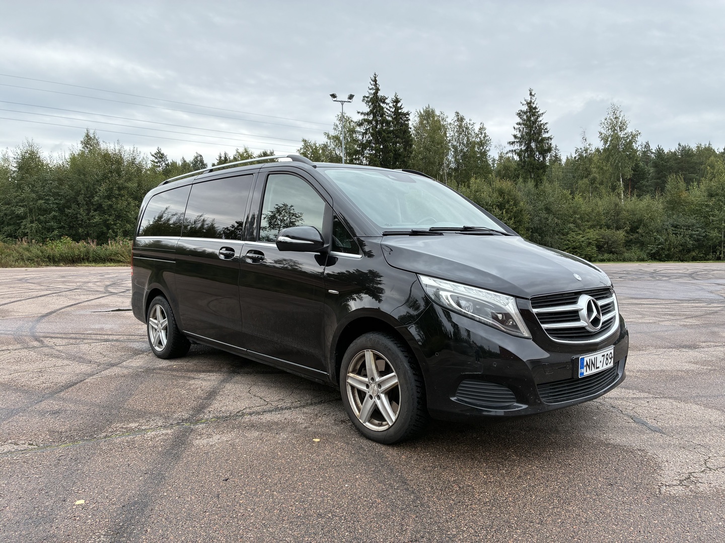 MERCEDES-BENZ A 2016