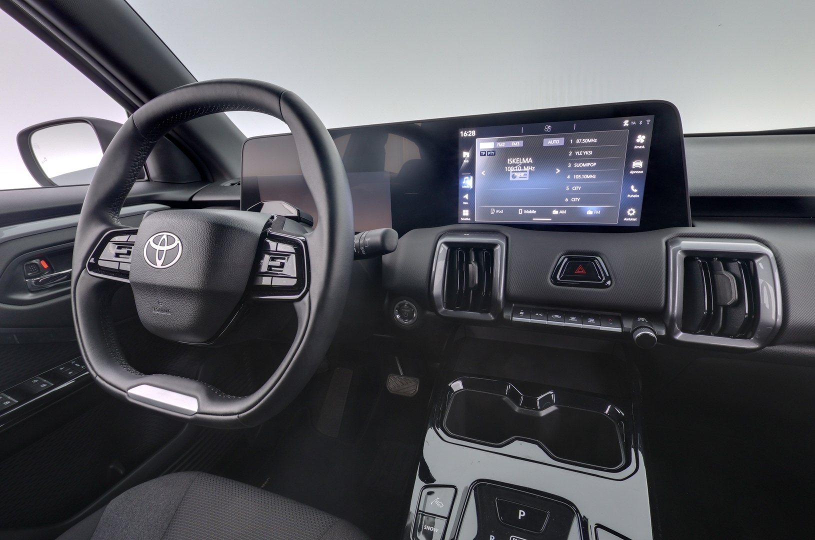 TOYOTA Urban Cruiser 2026
