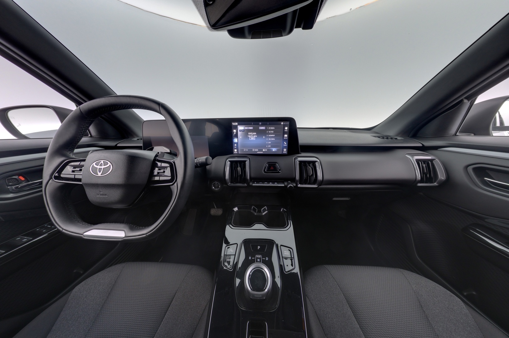 TOYOTA Urban Cruiser 2026