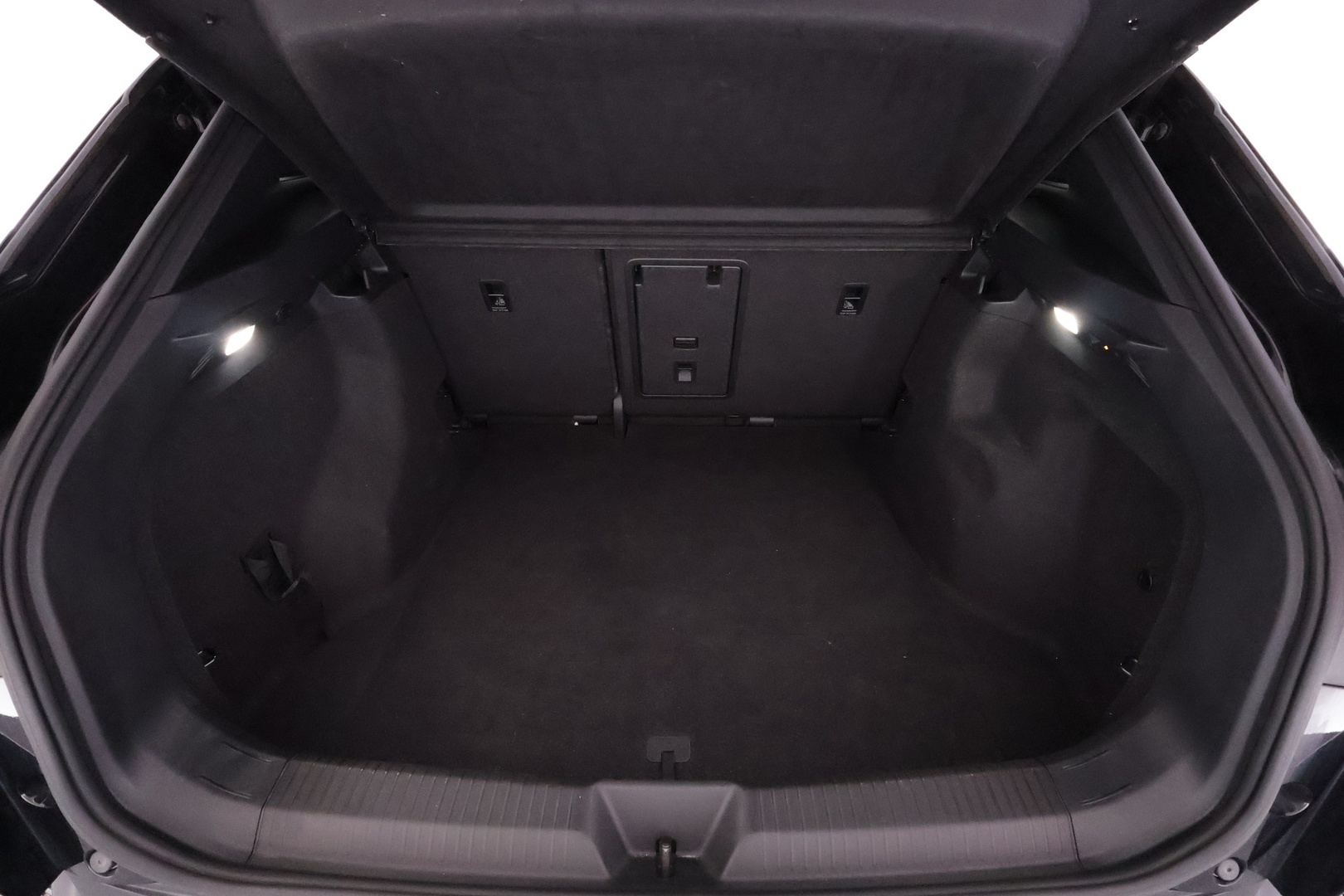 VOLKSWAGEN ID.4 2023