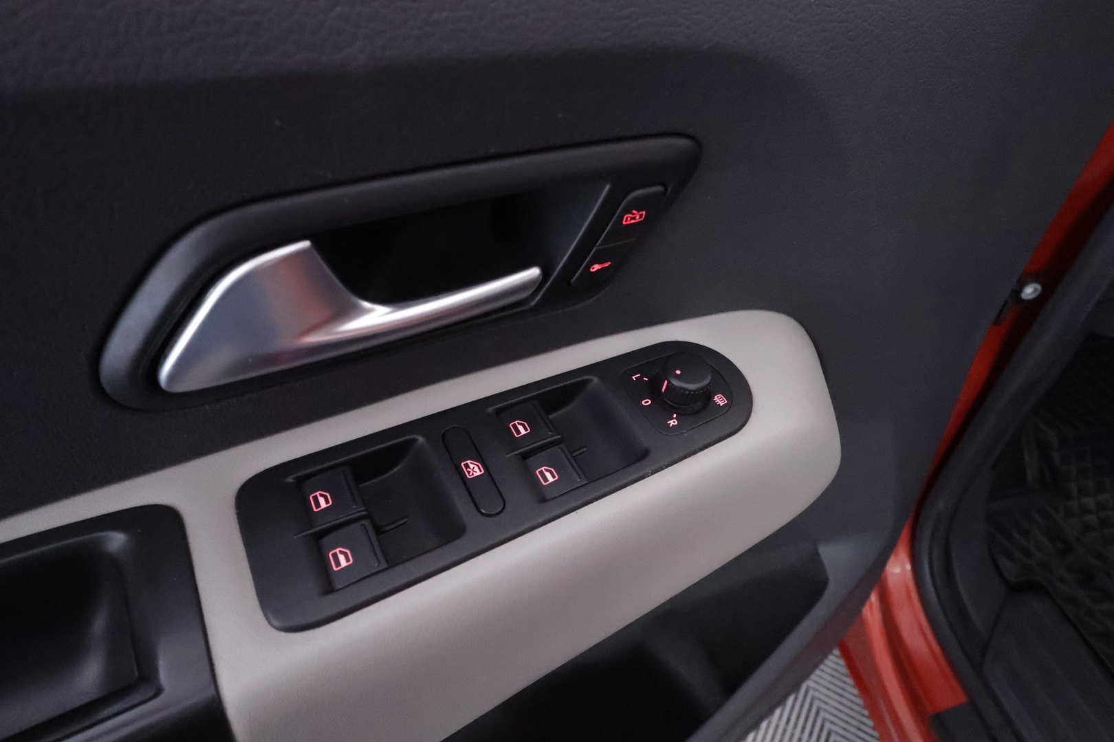 VOLKSWAGEN Amarok 2014