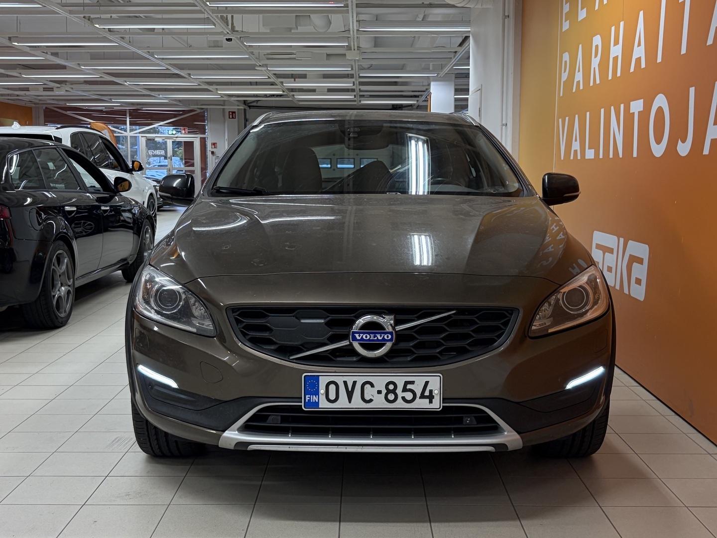VOLVO V60 Cross Country 2017