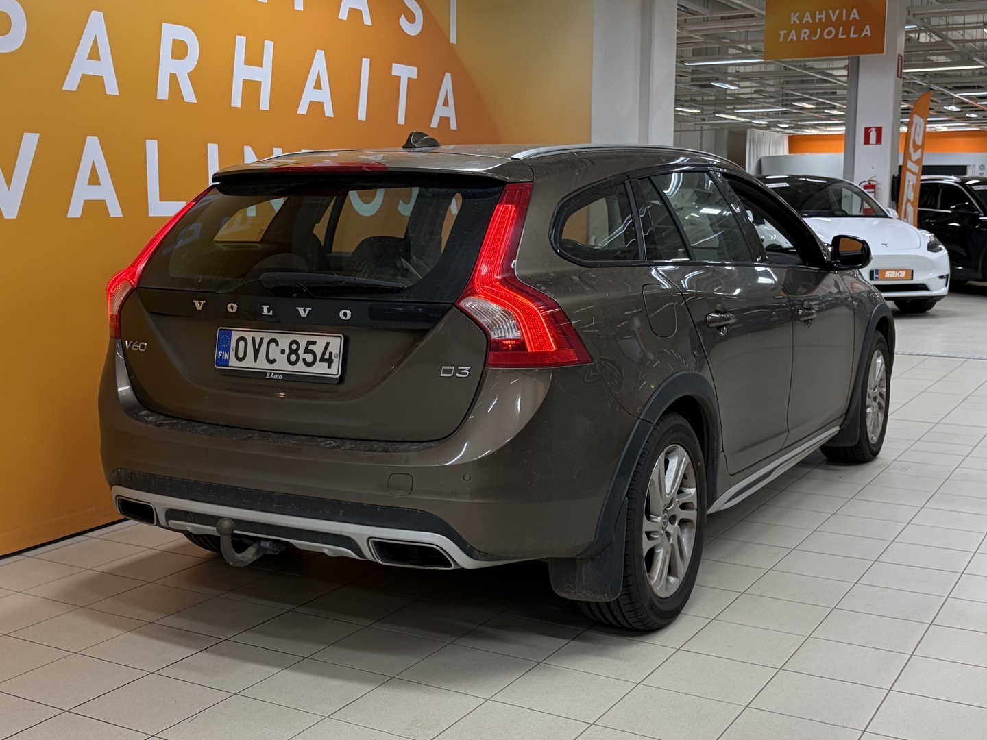 VOLVO V60 Cross Country 2017