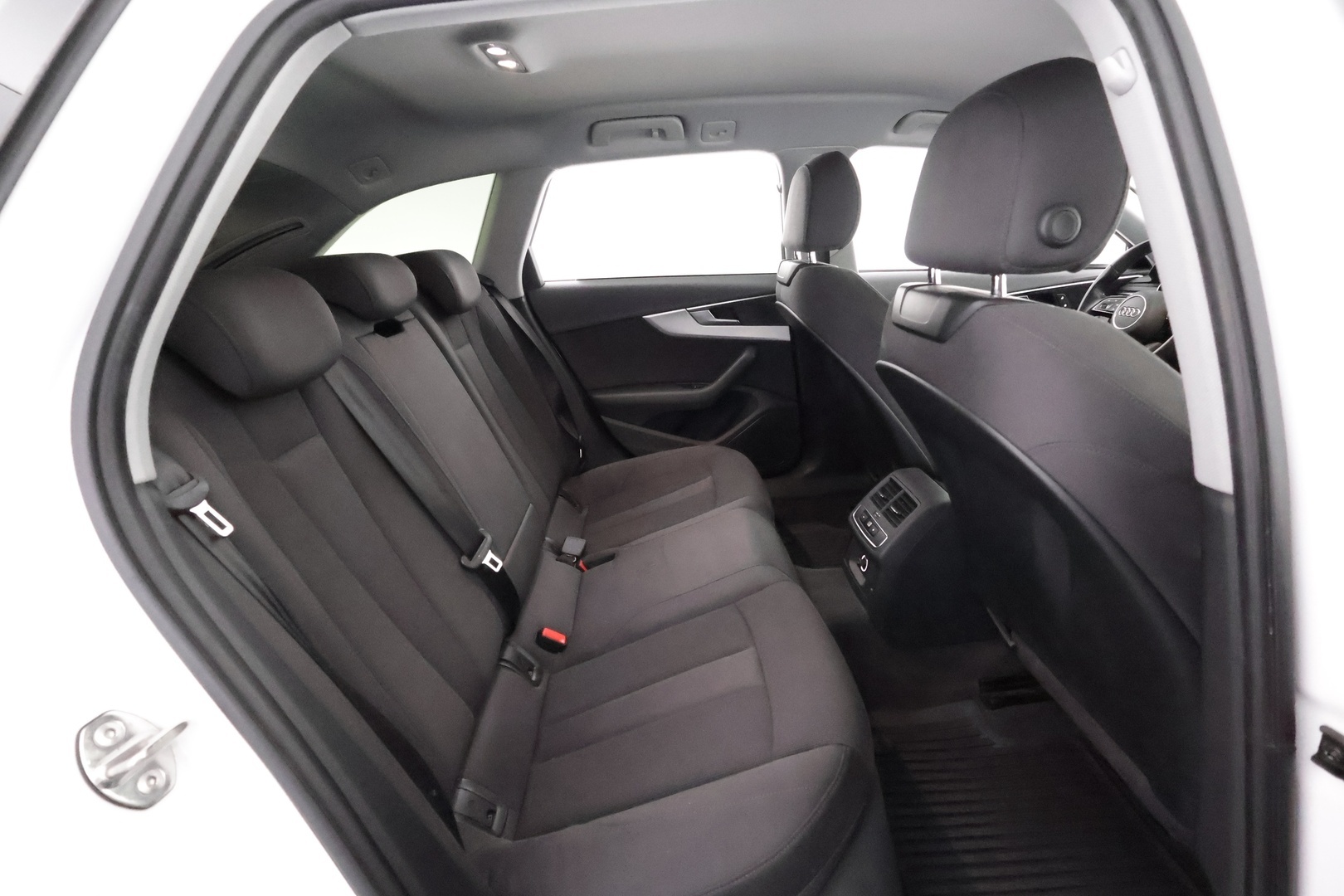 AUDI A4 2018