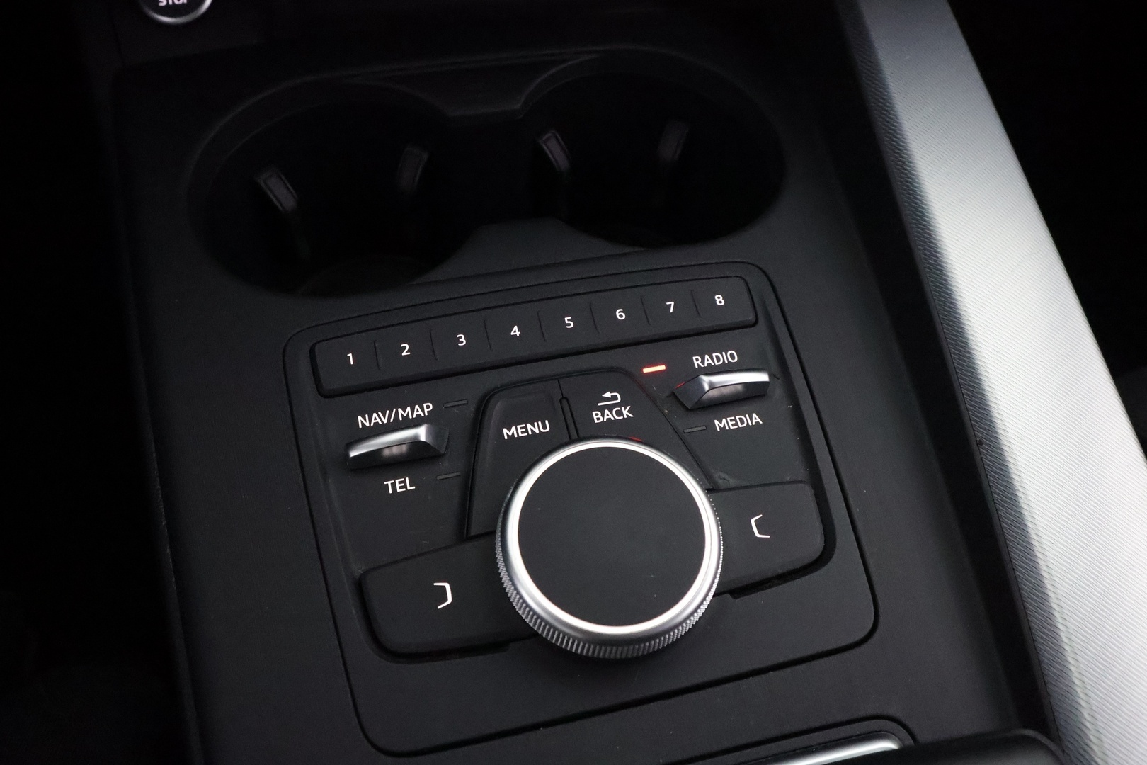 AUDI A4 2018