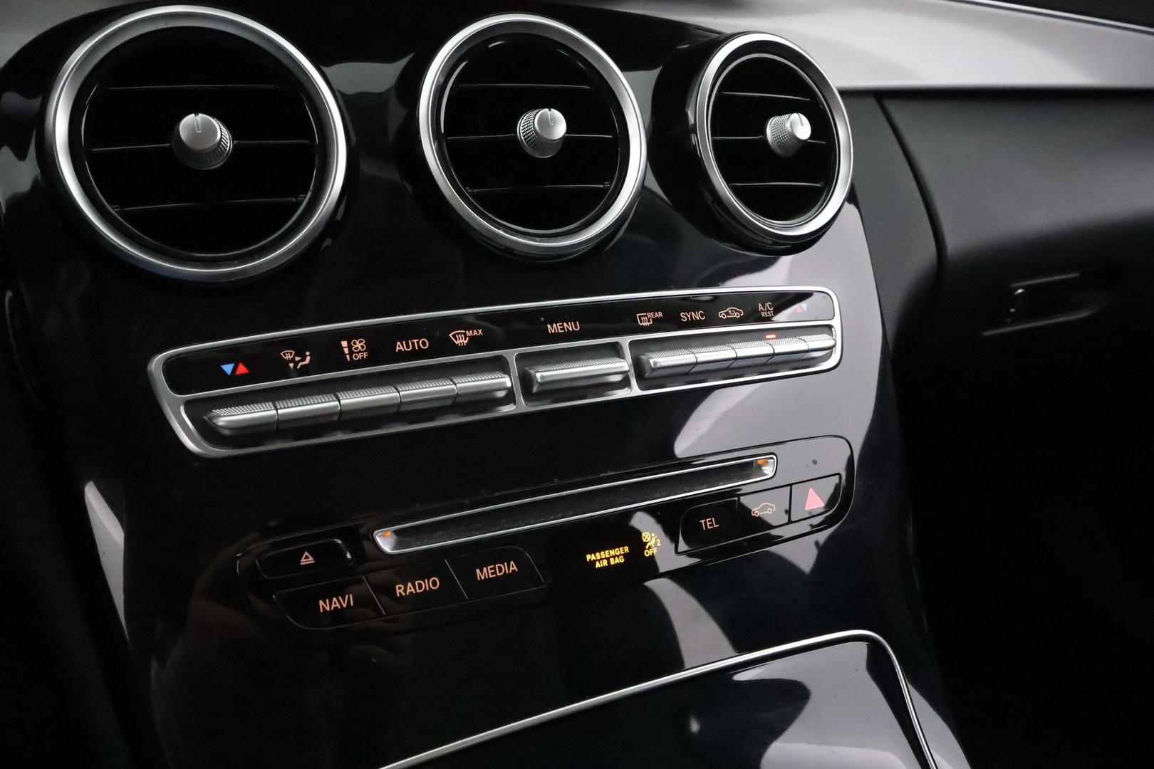 MERCEDES-BENZ C 2018