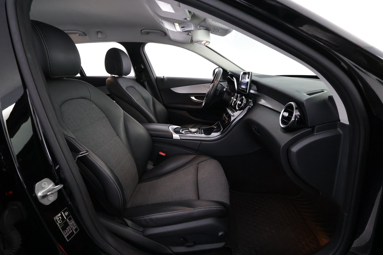 MERCEDES-BENZ C 2018
